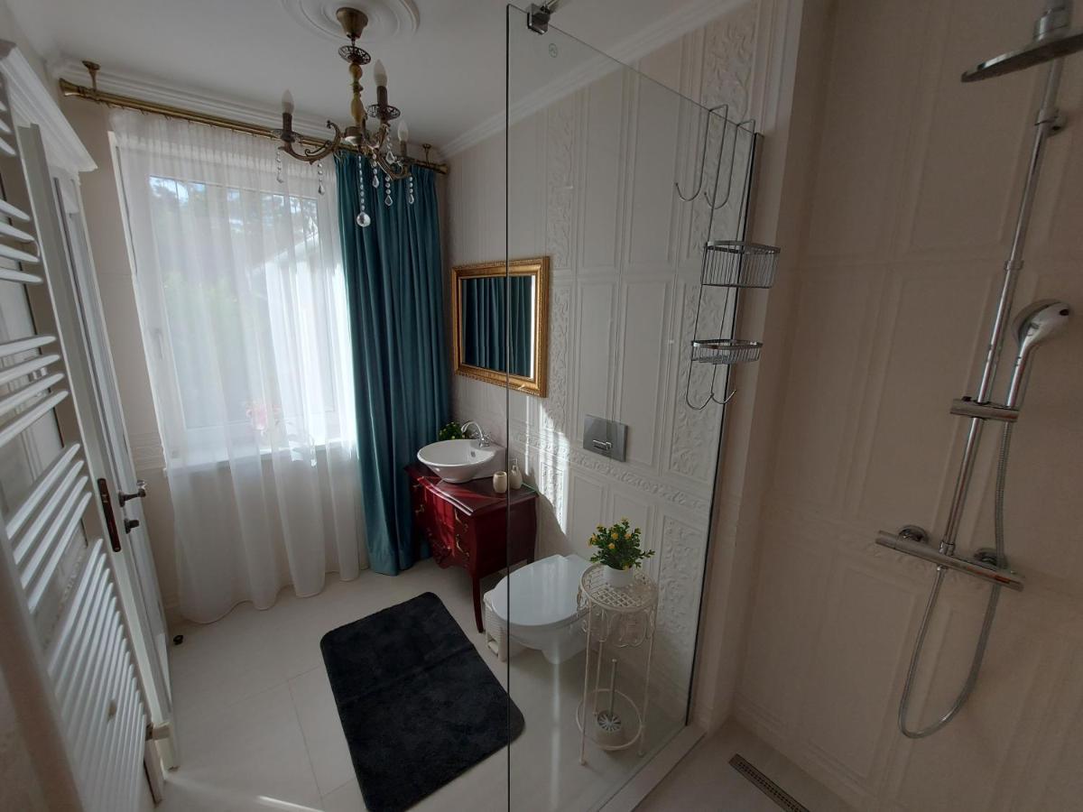 Hotel Conacul Poetilor Gura Rîului Esterno foto
