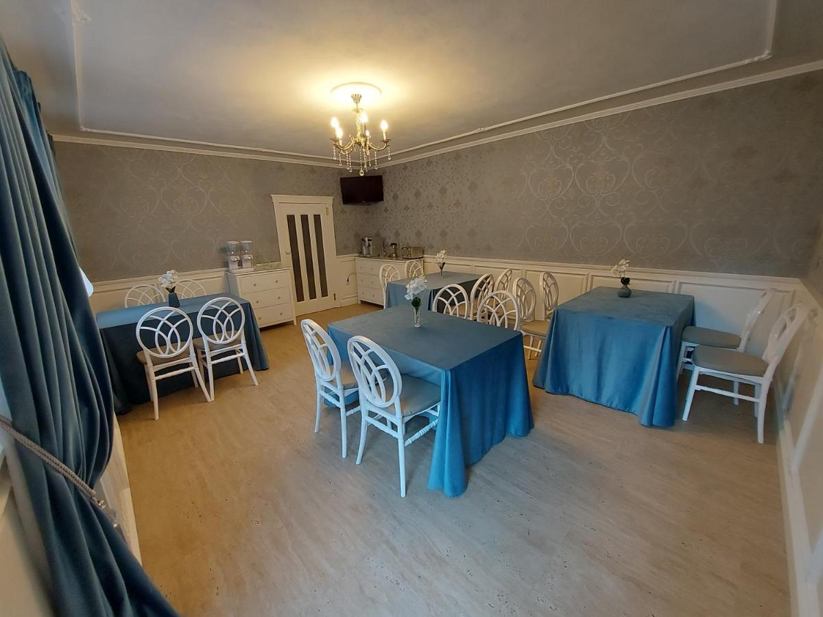Hotel Conacul Poetilor Gura Rîului Esterno foto
