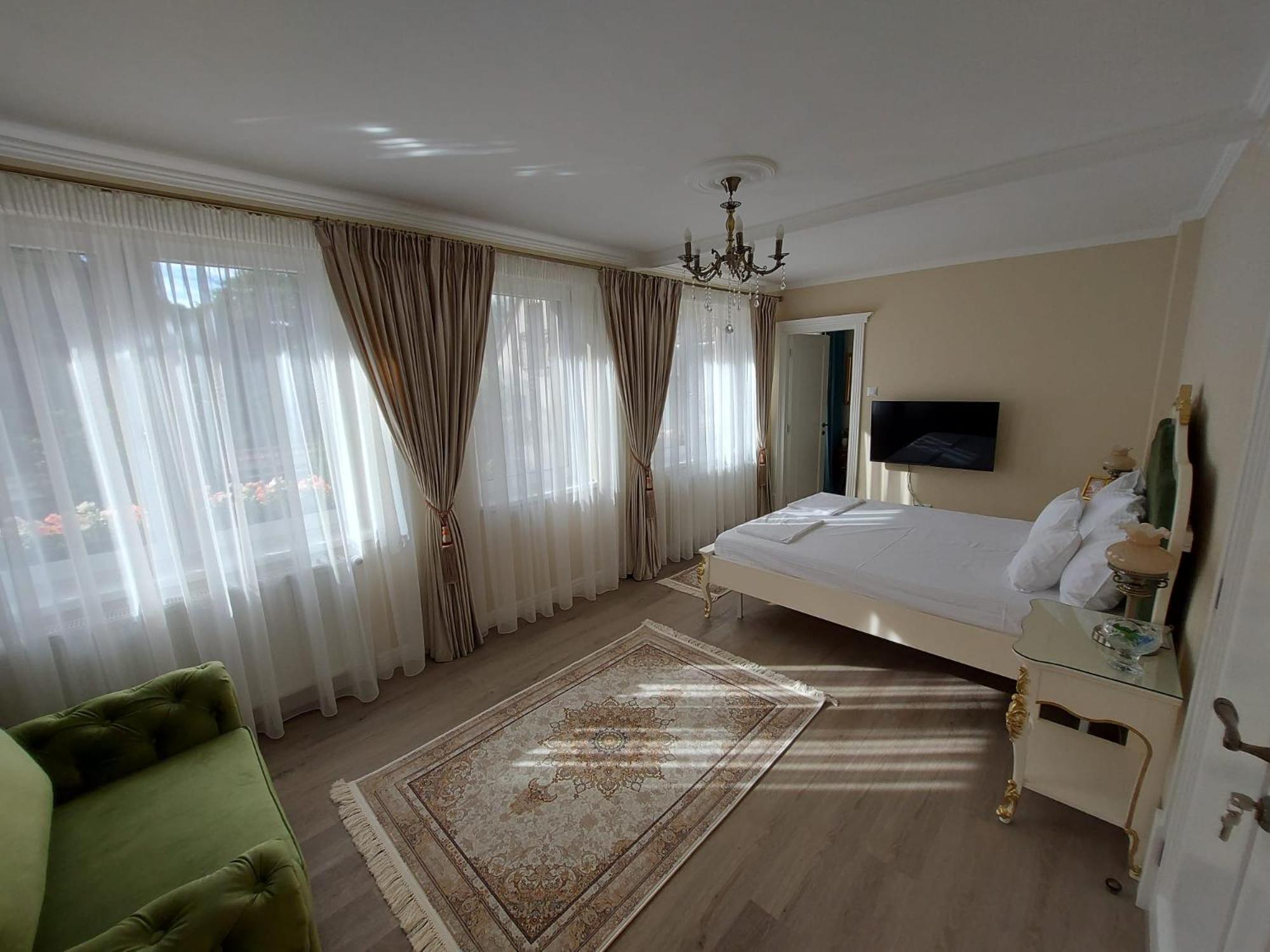 Hotel Conacul Poetilor Gura Rîului Esterno foto